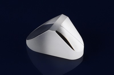 藍(lán)寶石玻璃在航空航天領(lǐng)域的作用